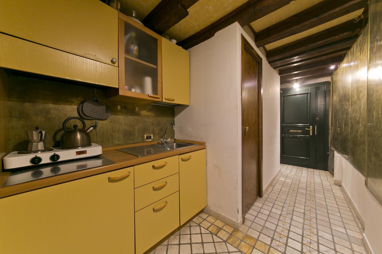 Apartment Budget San Marco Венеция Екстериор снимка